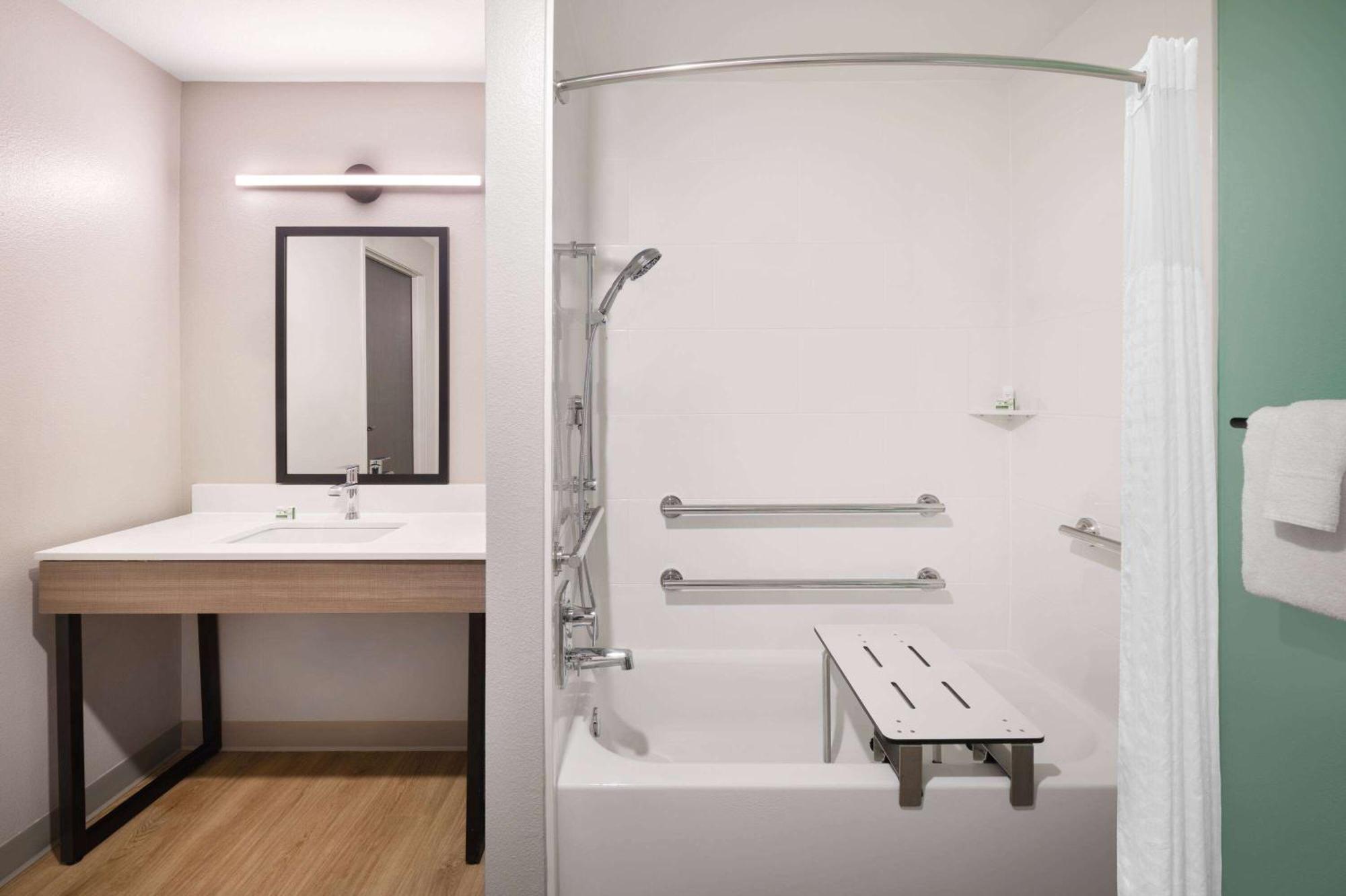 Echo Suites Extended Stay By Wyndham Richmond West Innsbrook Екстериор снимка